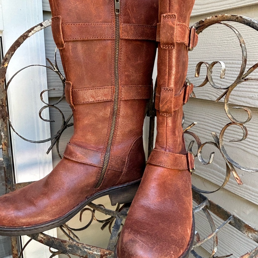 Born Tessa Dune Boot Size 8 - Picture 4 of 9